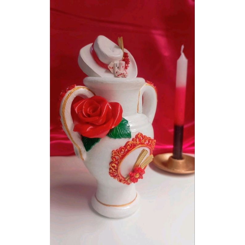 Quartinha luxo decorada com biscuit para Malandra Maria Navalha Umbanda Candomblé Zé Pilintra Maladragem