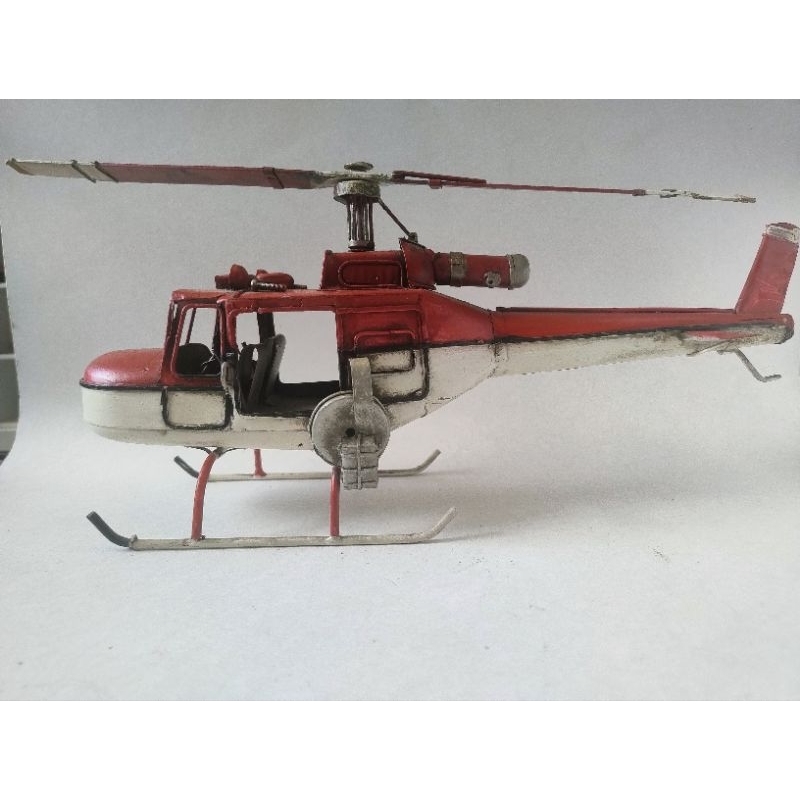 Miniatura Helicóptero Vintage Peça Decorativa em Metal Rica em Detalhes Presente Amantes/Colecionadores (Ler Descrição)