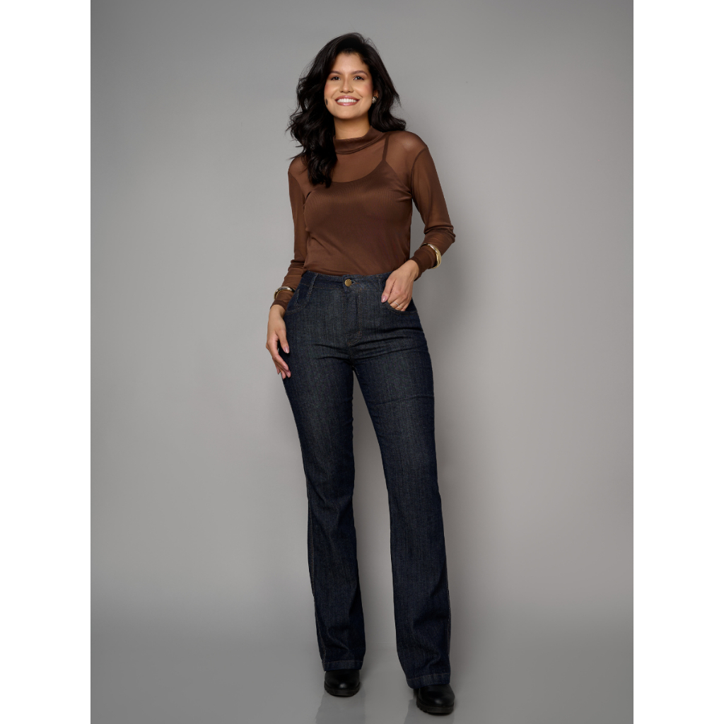 Calça Jeans Feminina Flare Básica Contry Cós e Cintura Alta Com Lycra Elastano Bolsos