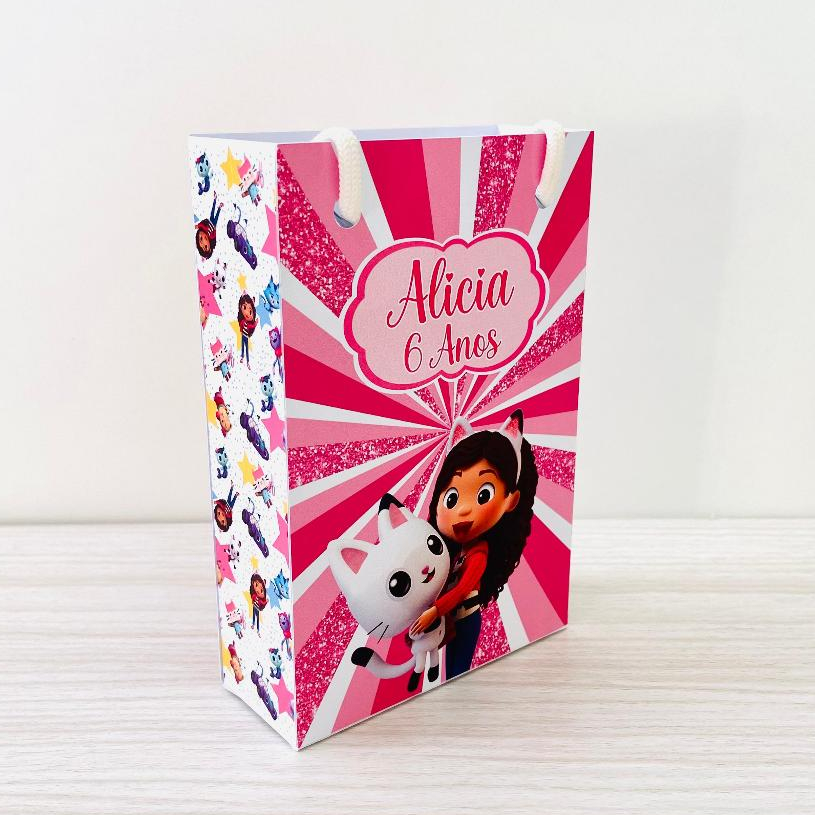 SACOLINHA P PERSONALIZADA A CASA MÁGICA DA GABBY / LEMBRANCINHA CASA DA GABBY / ANIVERSÁRIO CASA DA GABBY