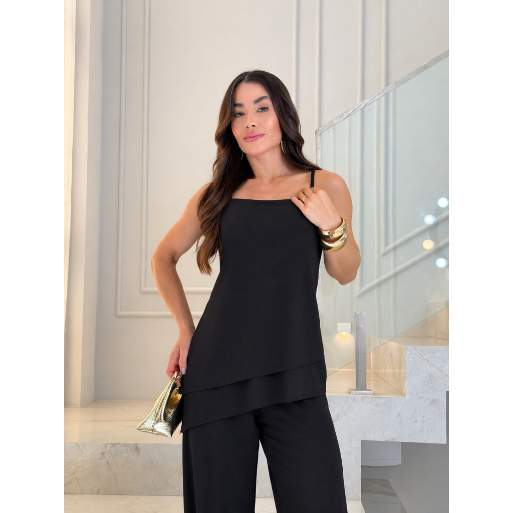 Conjunto Feminino Elegante: Blusa Assimétrica + Calça Pantalona