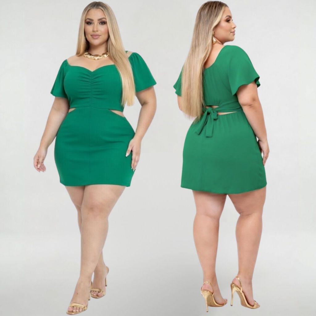 Vestido Macaquinho short saia feminino plus size curve moda maior . Macaquinho verão soltinho  de manga curta .
