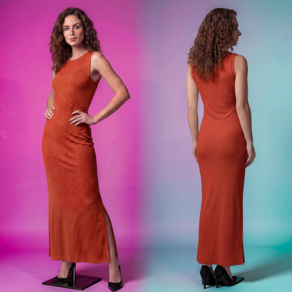 Vestido Longo Canelado com Fenda Lateral - Designer Sofisticado | Achadinhos da Nessa