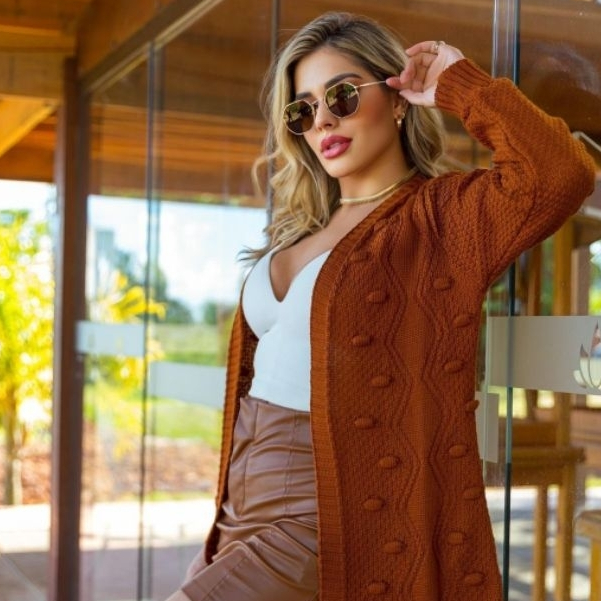 Casaco Cardigan Feminino Tricot com Bolinhas Inverno Elegante Quentinho Moda Frio
