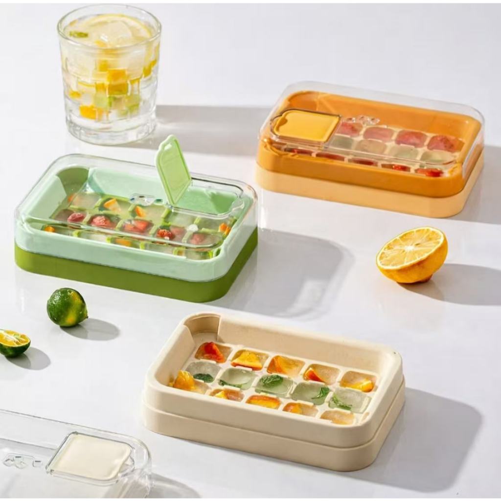 Forma De Gelo Com Tampa Bandeja 15 Cubos Porta Papinha Empilhável Lavável Livre BPA--2740