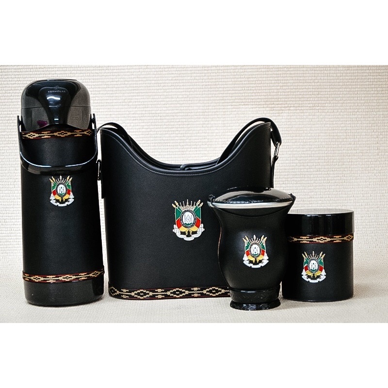 Kit Chimarrão Masculino Luxo Completo Mateira Premium Garrafa Termolar e Cuia Top RS