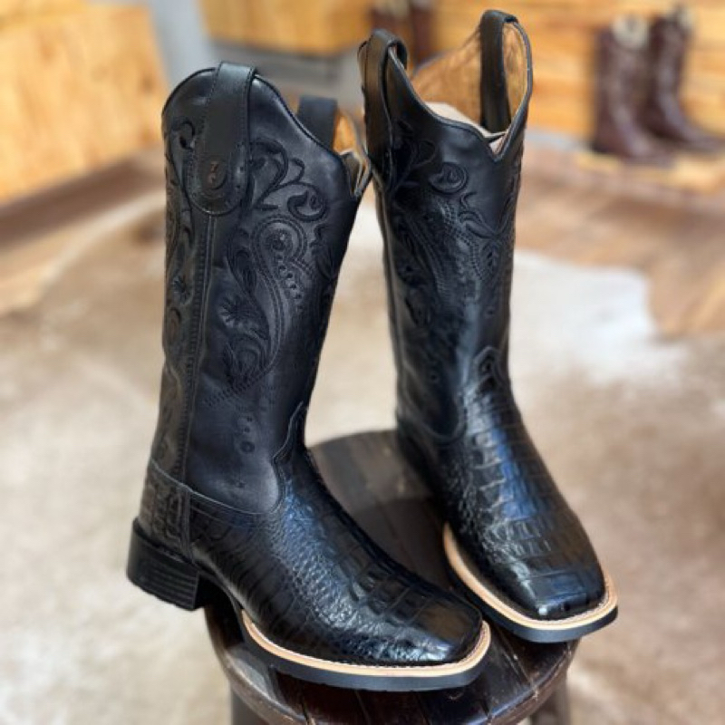 Bota Texana Couro Legítimo Preto Bordado Preto Solado Preto