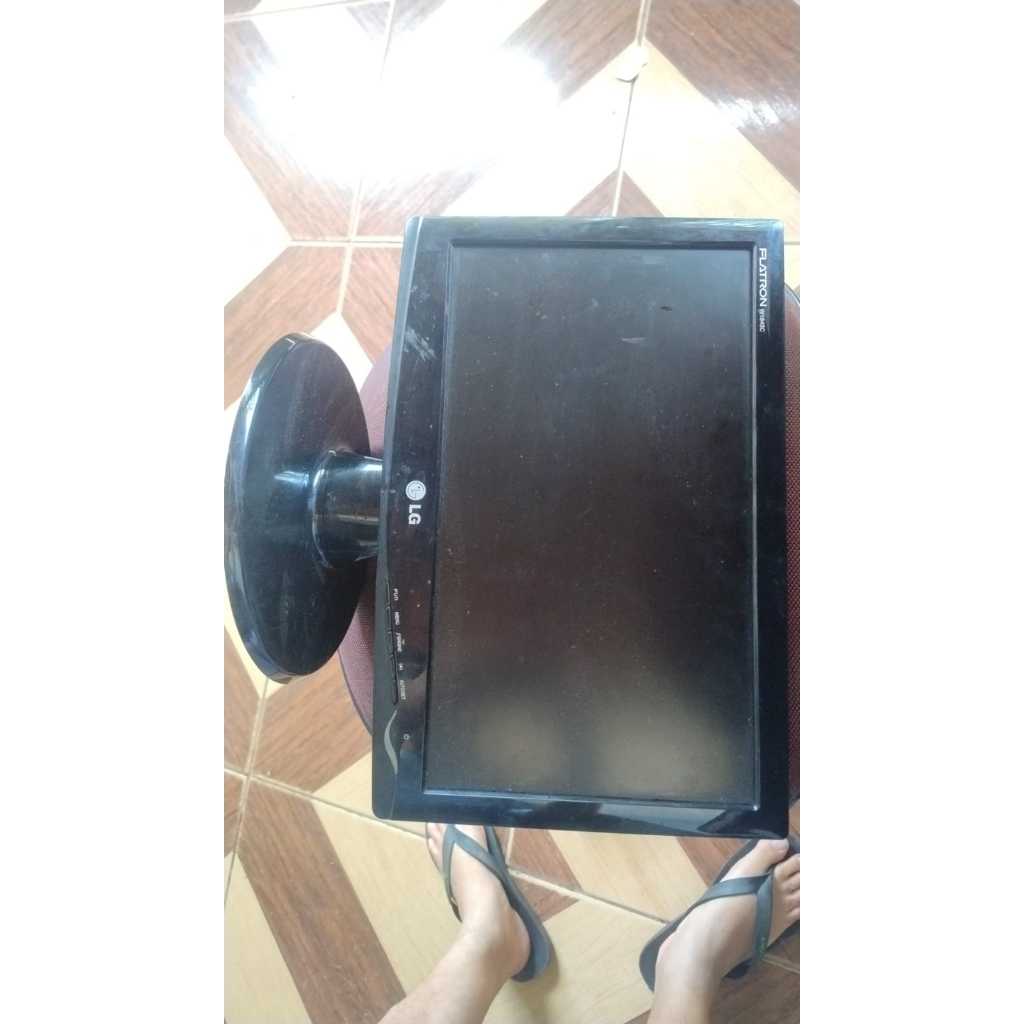 com defeito não liga monitor lg 16 polegadas lcd flatron para peças leia o anuncio
