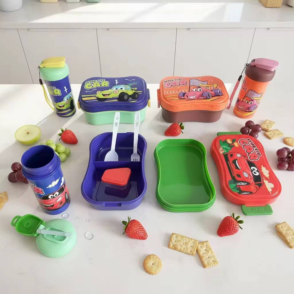 Kit Lancheira Infantil Completa com Garrafa, Colher e Garfo | Diversos Personagens