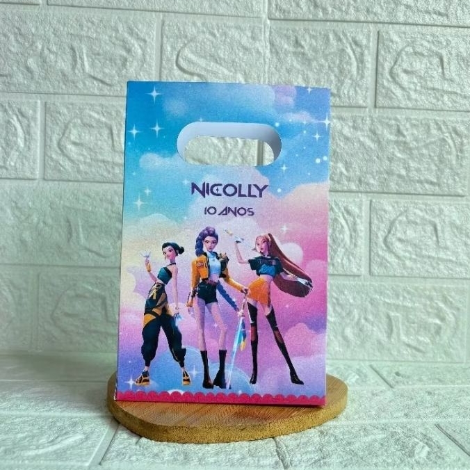 PEGUE E MONTE - Sacolinha Surpresa Personalizada Guerreiras do K-Pop - Festa Infantil - Aniversário – Lembrancinha