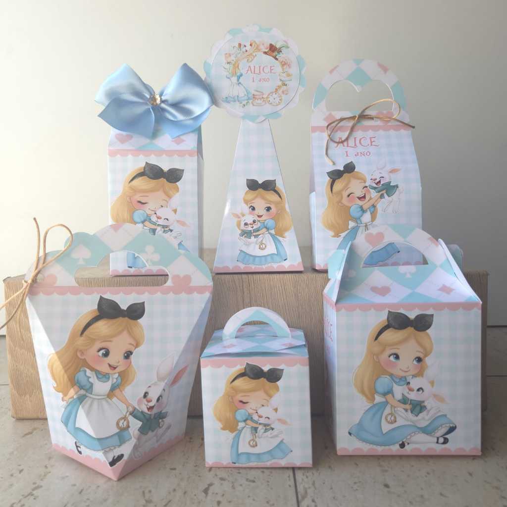 Kit Papelaria Personalizada Alice no Pais das Maravilhas Caixinha para Festa PEGUE E MONTE