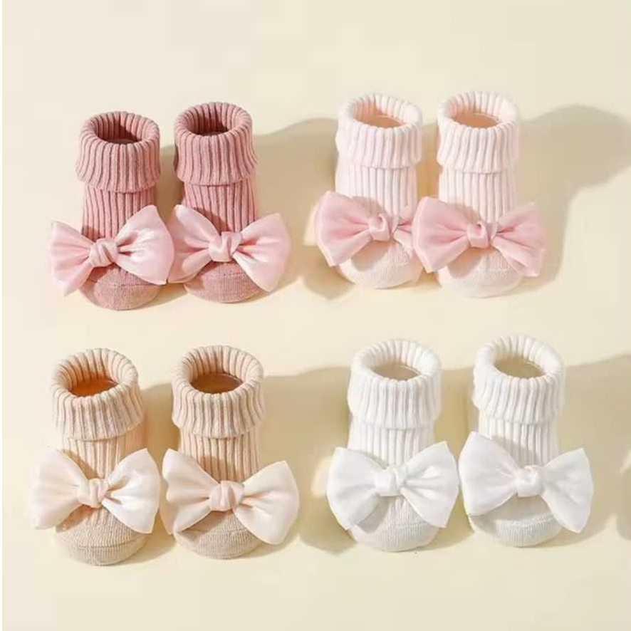 Meias Bebê Menina Fofa com Laço, conforto e estilo, recomendado 0 á 06 meses.