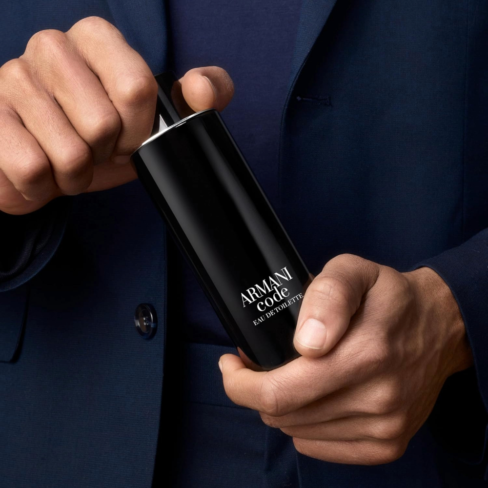 Giorgio Armani Code Recarregável Perfume Masculino Eau de Toilette 200ml — imagem 2 de 2