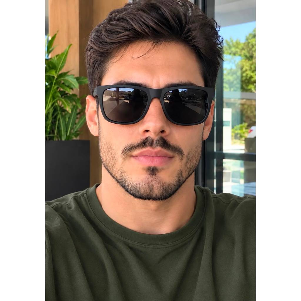 Óculos de Sol Masculino Quadrado Clássico Preto – Estilo Moderno e Conforto