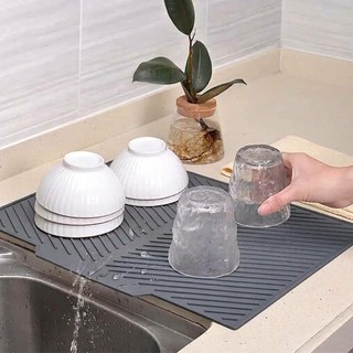 Tapete Escorredor de Louças Cozinha em Silicone Multiuso com Drenagem Automática