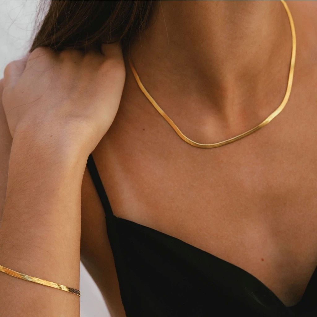 Conjunto Colar e Pulseira Feminino Fita Laminado Dourado Aço Inoxidável Antialérgico