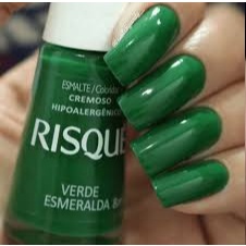 Esmalte Cremoso Risqué - VERDE ESMERALDA - 8ml em Oferta na Shopee