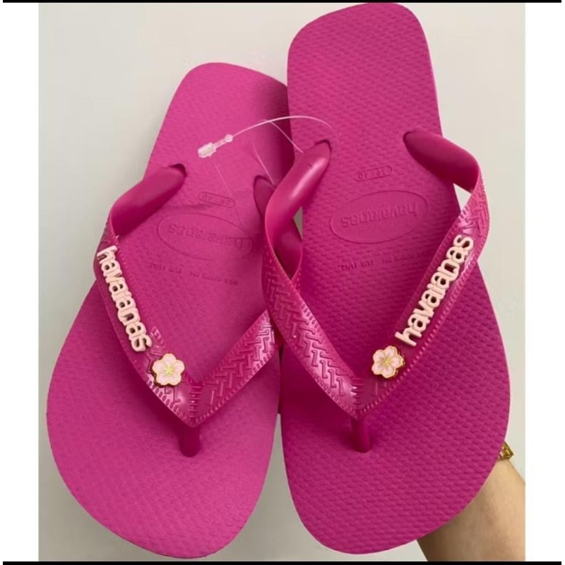 chinelo havaianas feminino top original,pin borboleta+pin flor