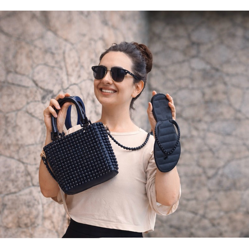Kit Sandália Feminina Rasteira Confortável + Bolsa Feminina Transversal Elegante Moda Casual
