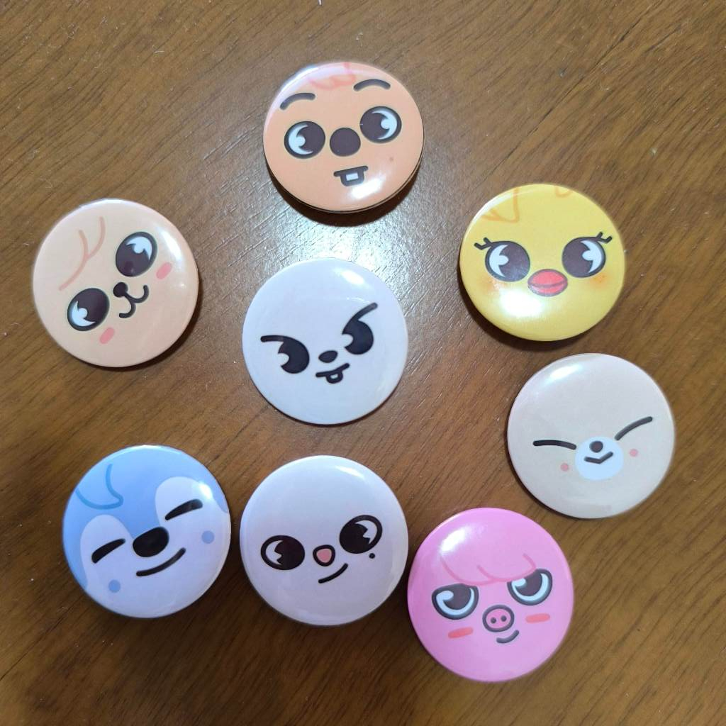 Bottons personalizados SKZOO Stray Kids - K-pop 32mm em Oferta na Shopee