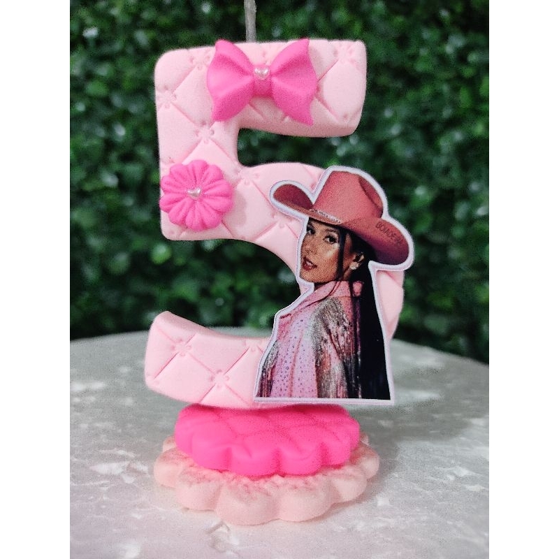 Vela de aniversário tema Ana Castela/Vaqueira-boiadeira/Decoração festa/Topo de bolo em Oferta na Shopee