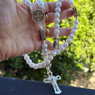 Terço São Bento Mistérios Contemplação Pérola Branca Religioso