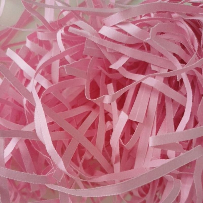 Enchimento de papel - 50g ou 100g -  Palha de papel - ideal para fundo de caixas, cestas e presentes