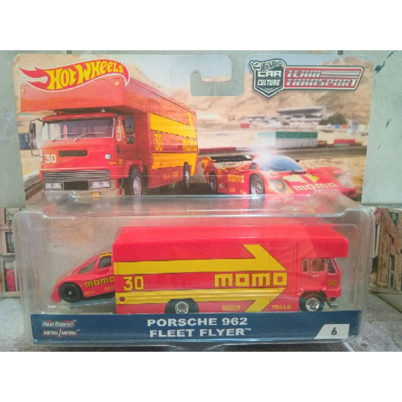 hot wheels team transport Porsche 962 fleet flayer momo premium (rodas com pneus de borracha)