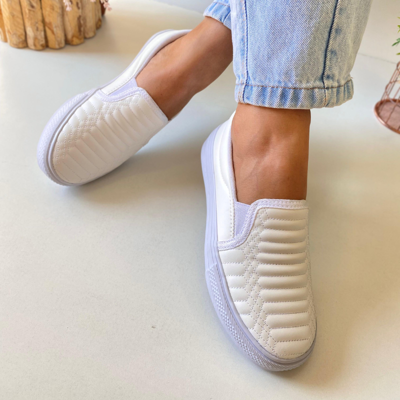 Tênis Feminino Slip On Sem Cadarço Sapatilha Casual Premium Sapatenis Feminino Prático e Leve