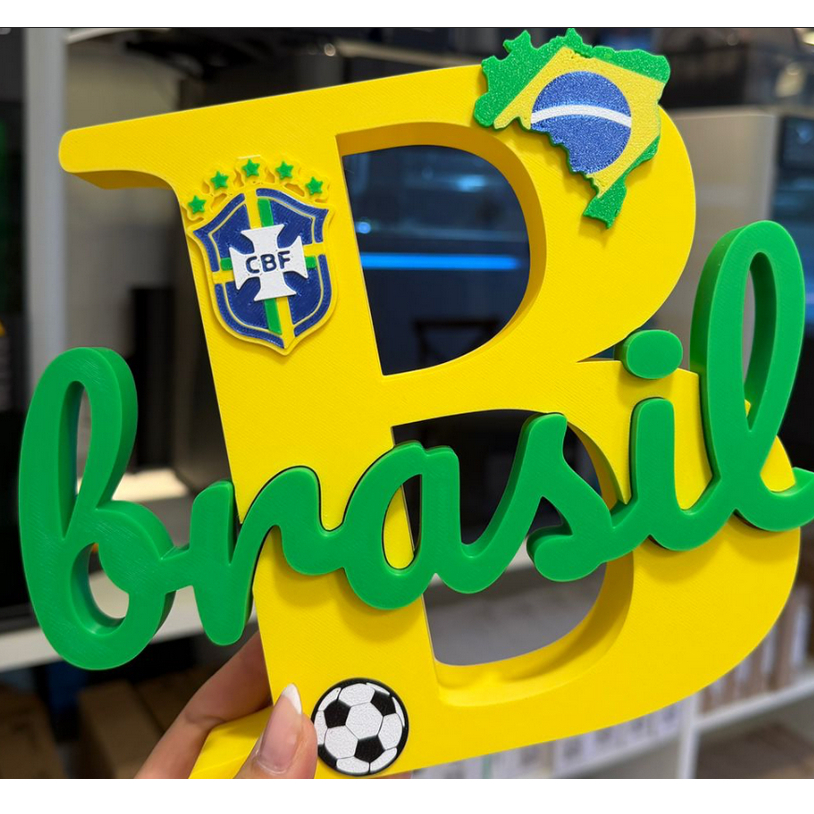 Letra Decorativa Copa do Mundo 2026 - Personalizada Brasil –  Verde e Amarelo / Festa Futebol