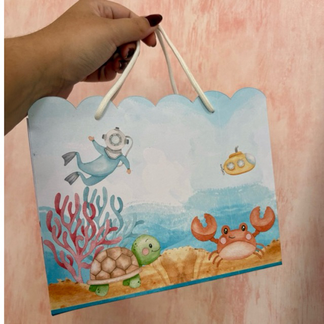 Sacola Personalizada com Alça Fundo do Mar Aquarela - Sacola pegue e monte de papel - Sacolinha para festas, mêsversario