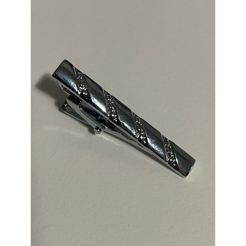 Prendedor de Gravata Masculino Slim Metal 4cm Dourado ou Prata Vários Modelos Alta Qualidade