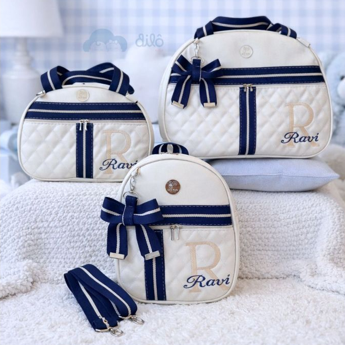 Bolsa maternidade personalizada de luxo 3 peças. Bolsa de bebê com inicial e nome. Dilô Kids