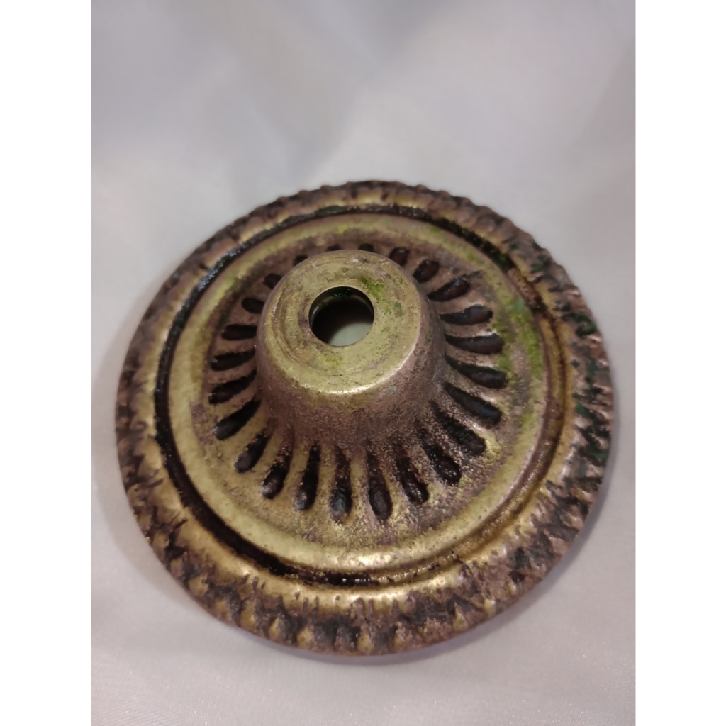 Canopla Bronze Maciço para Lustre de 3 Braços /Ler Descrição