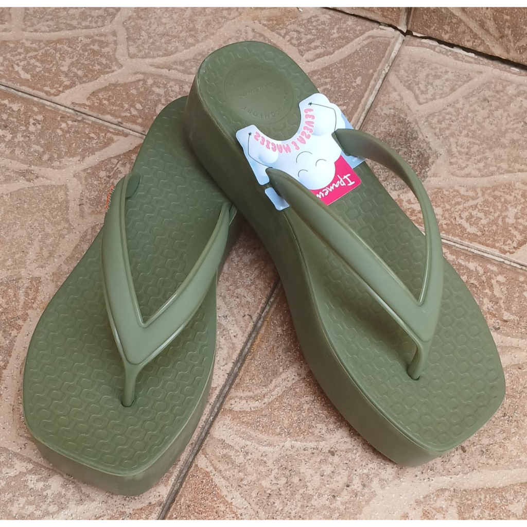 Tamanco chinelo Ipanema Grendene Pluma up salto 4,5cm