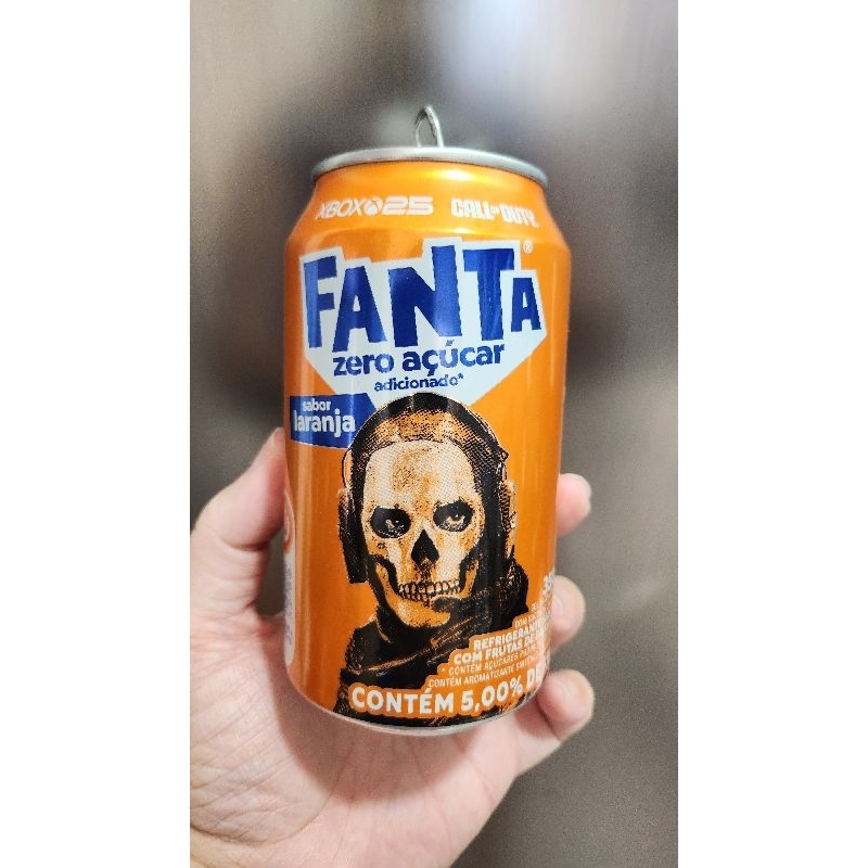 Ghost Call of Duty lata vazia Fanta Laranja