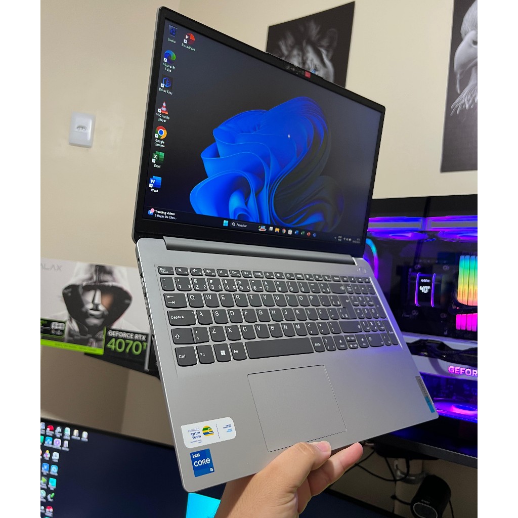 Notebook Lenovo Intel Core i5 12º 1235U/16GB RAM/SSD 512GB/Tela 15.6