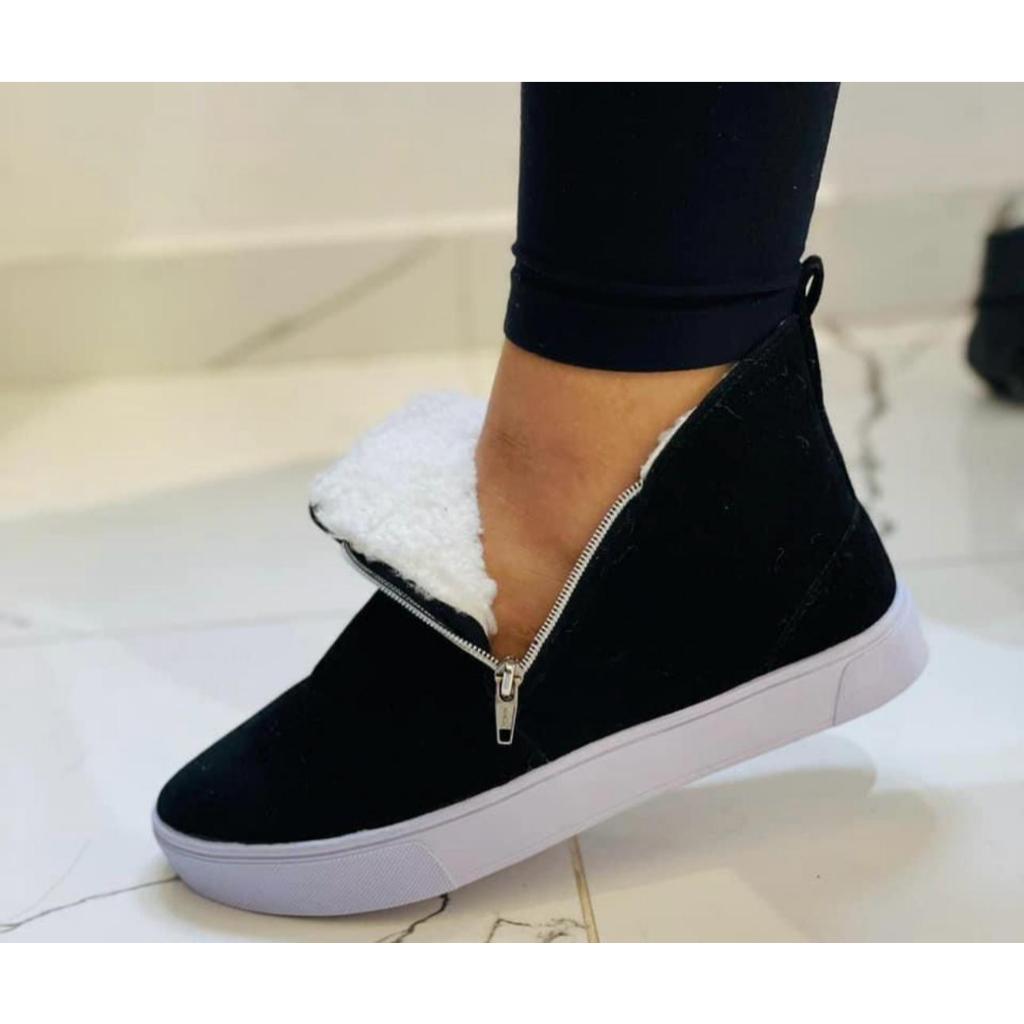 ❄️ Tênis Botinha Forrada Feminina  na camurça❄️ Conforto, estilo e quentinha para os dias frios 🖤