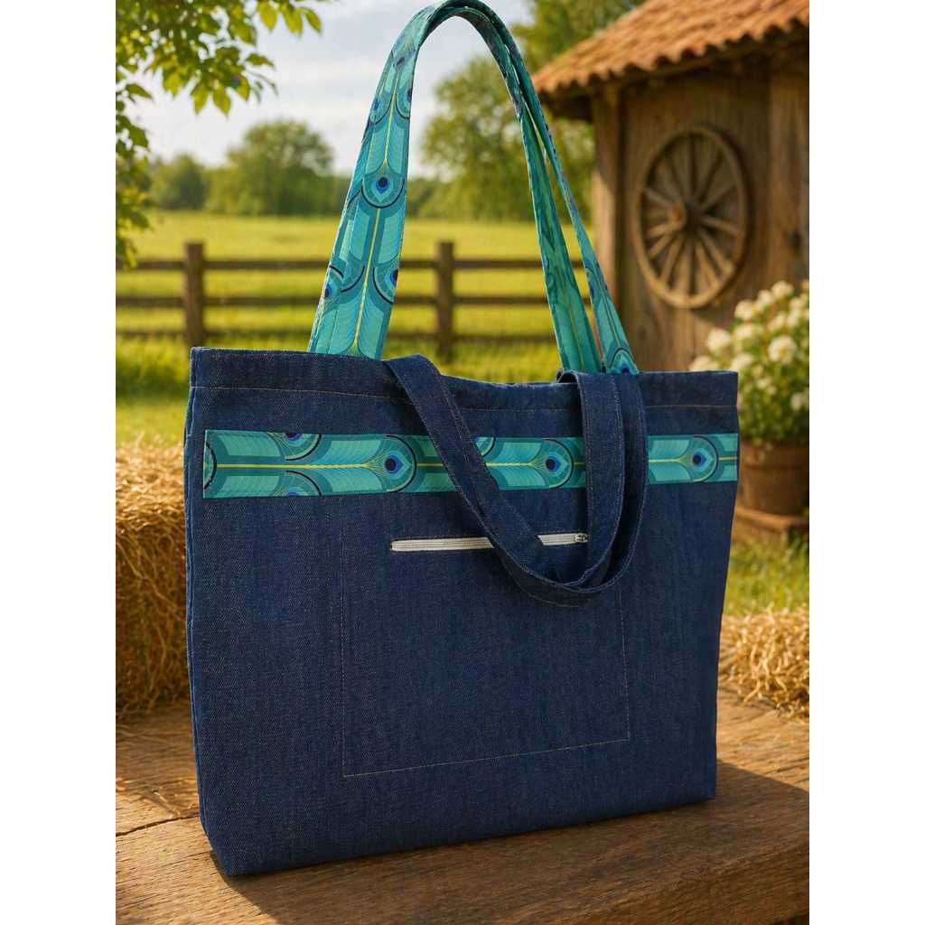 Bolsa Artesanal com Alça de Ombro – Jeans Azul com Estampa pavão