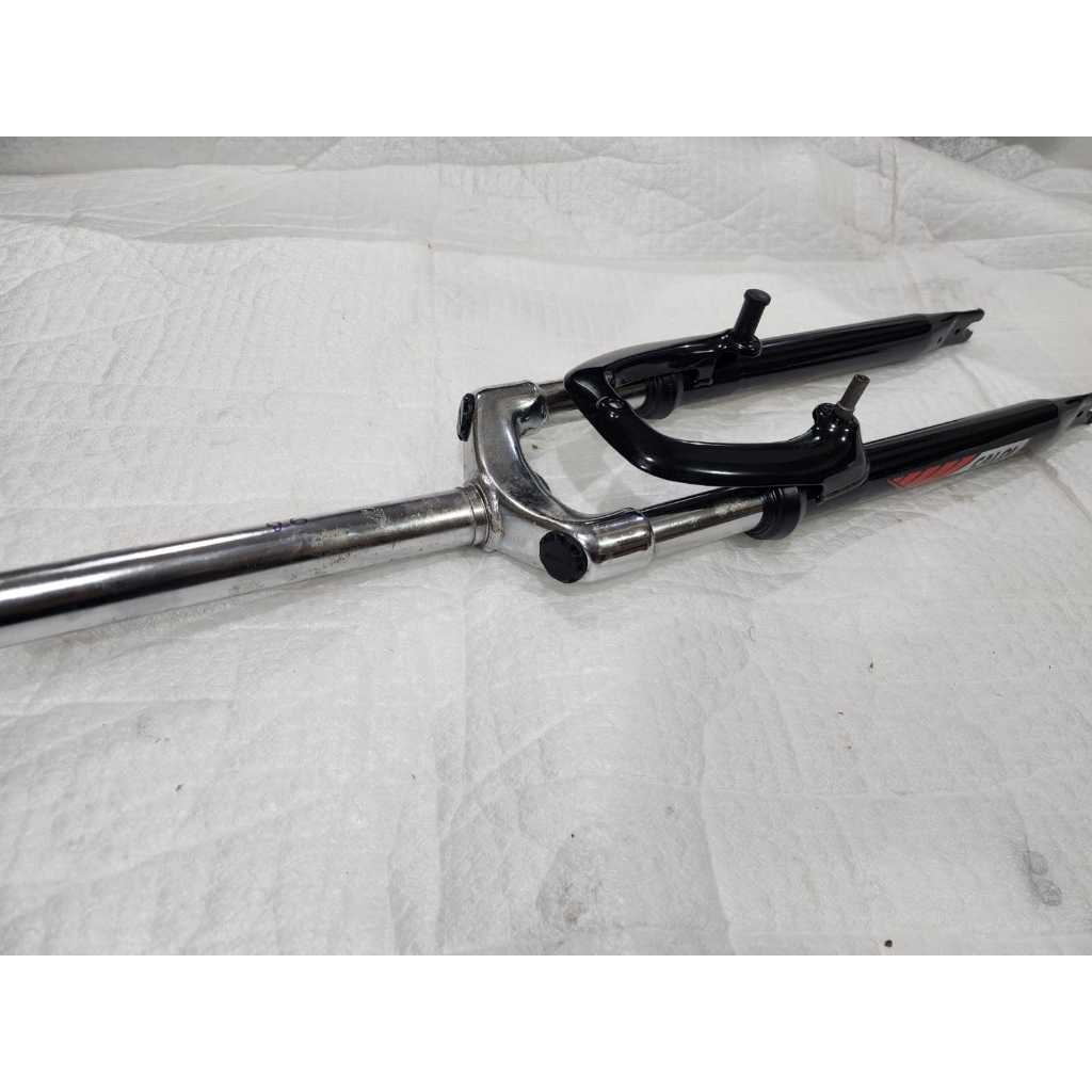 suspensao zoom aço caloi aro 26 espiga reta 28,6mm somente freio vbreak imagens reais do produto anunciado