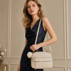 Bolsa De Couro De Ombro De Mão Grande Feminino Com Chaveiro Pompom Trabalho Dia Dia PU Vintage