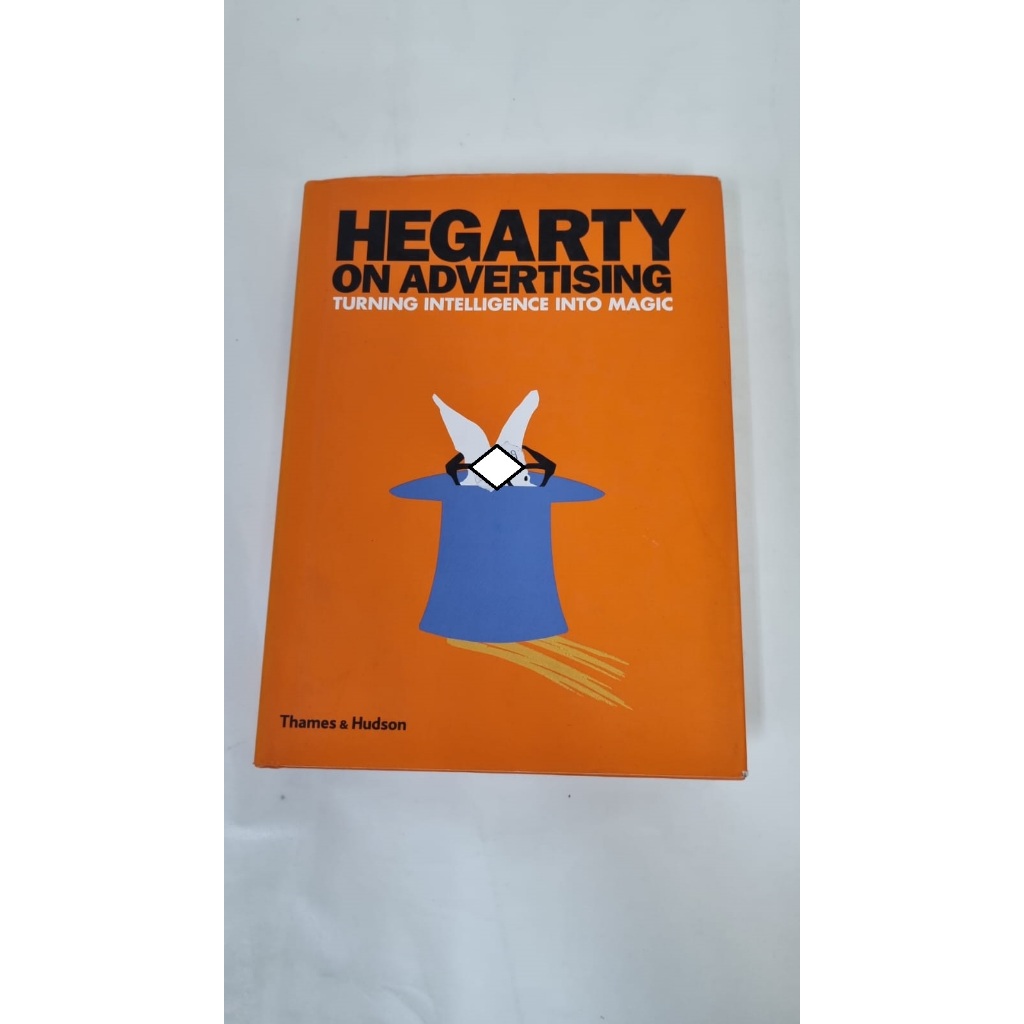 Livro  Hegarty On Advertising Thames & Hudson A8379