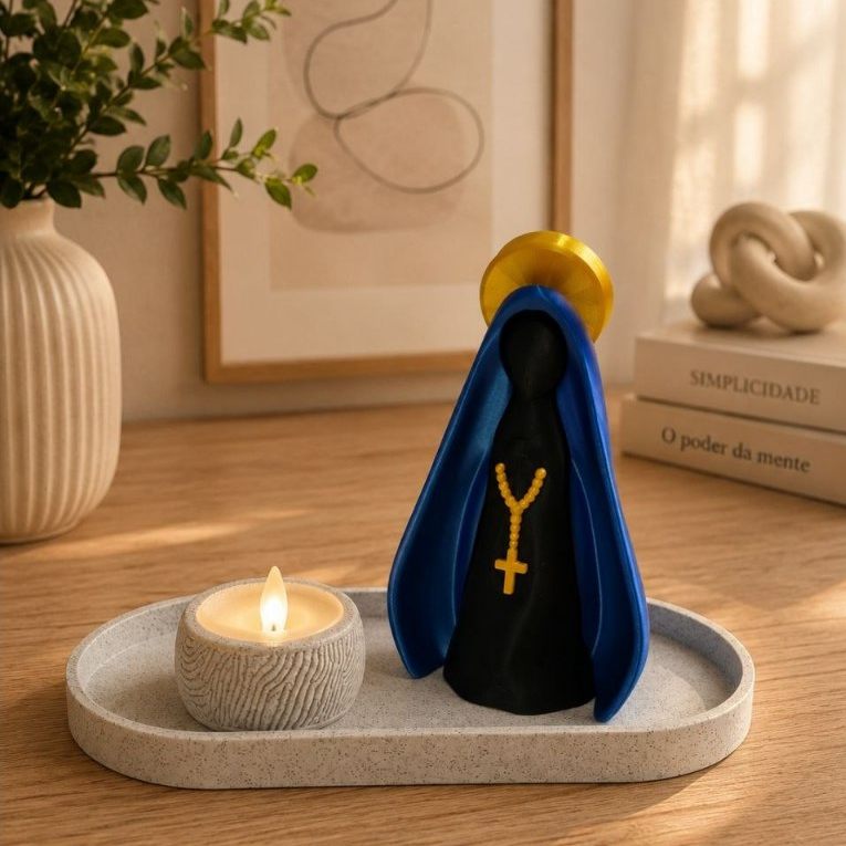 Kit Decorativo Nossa Senhora com Bandeja e Porta-Vela + Vela Led – Decoração Religiosa Minimalista
