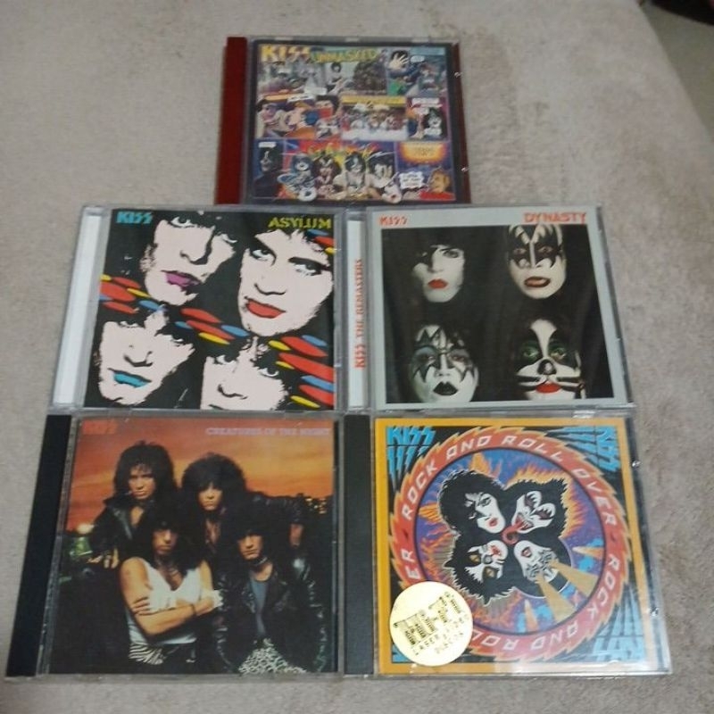 CDS KISS - Itens importados e nacionais