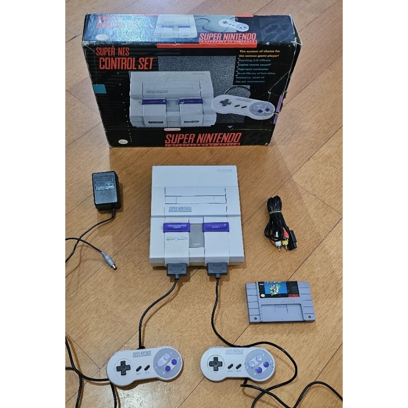 Super Nintendo Na Caixa + Super Mario World Original + 2 Controles