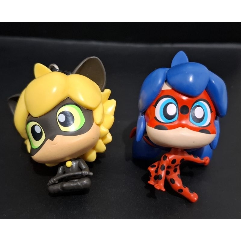 Miraculous Lady Bug e Cat Noir Chaveiros Colecionáveis bob's(LEIA A DESCRIÇÃO)