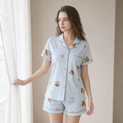 Pijama americano feminina 115-1 malha camisa manga curta e short estampa urso coracao para verão