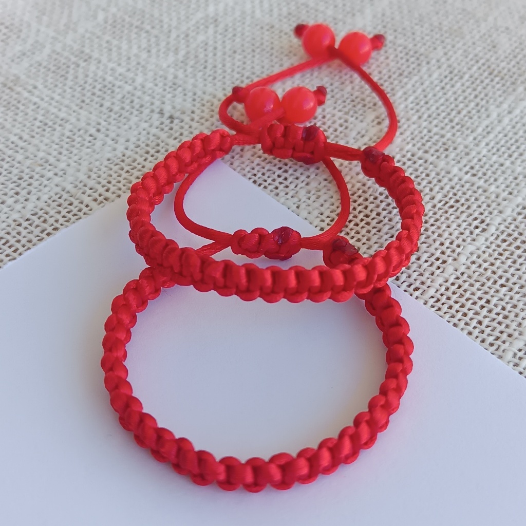 PULSEIRA INFANTIL FIO VERMELHO EM MACRAME - CRIANÇA, BEBE, TAMANHO AJUSTAVEL