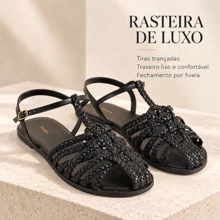 Sandália Rasteira Feminina Fisherman com Tiras Trançadas Soft, Palmilha Lisa, Solado de Borracha e Fivela