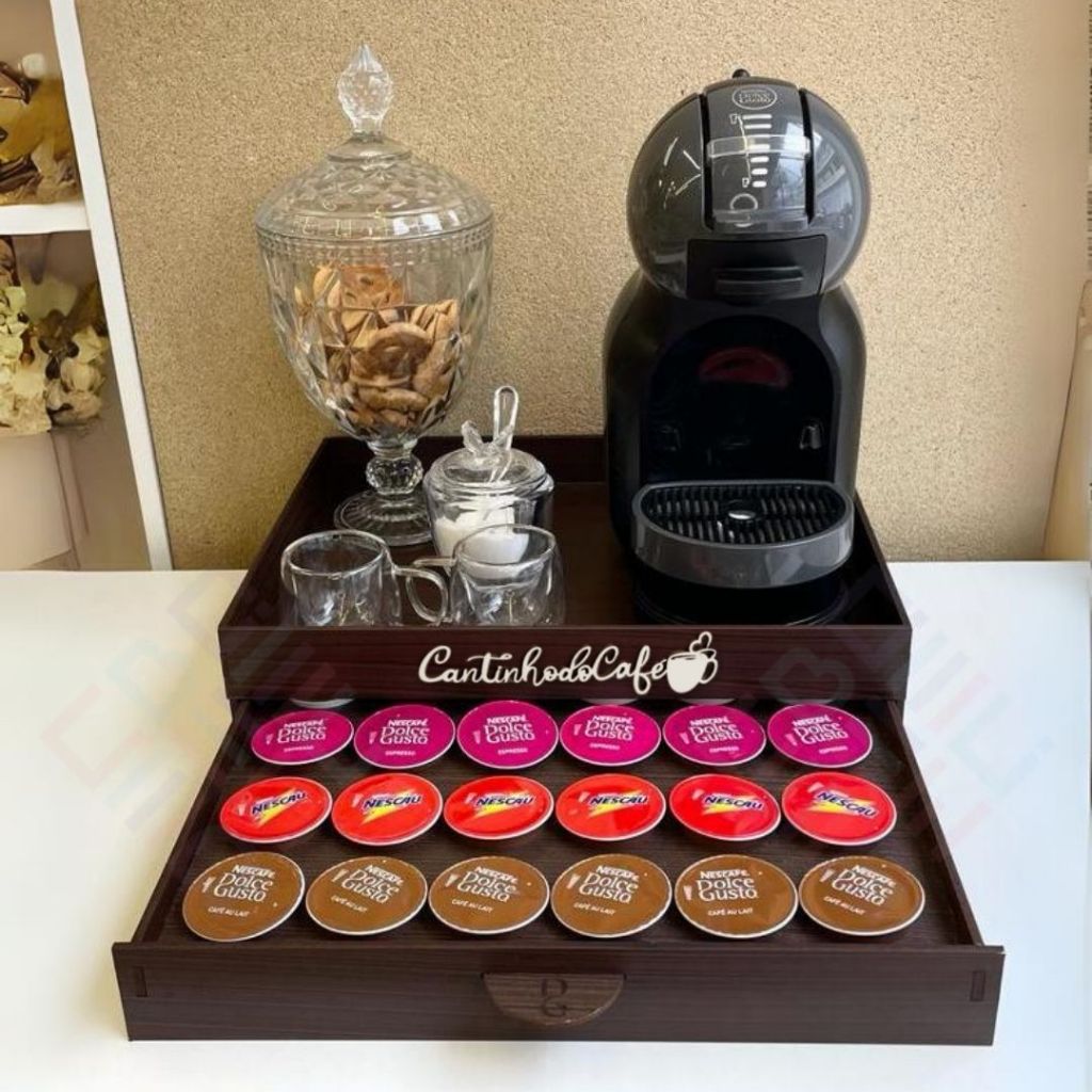 Bandeja 24 Cápsulas MDF + Kit Quadros Frase Cantinho Café Decorativo Design Premium Combo Multiuso